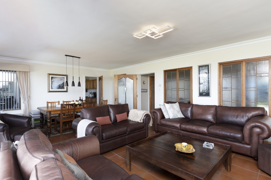 3 Bedroom Property for Sale in Helderberg Estate Western Cape